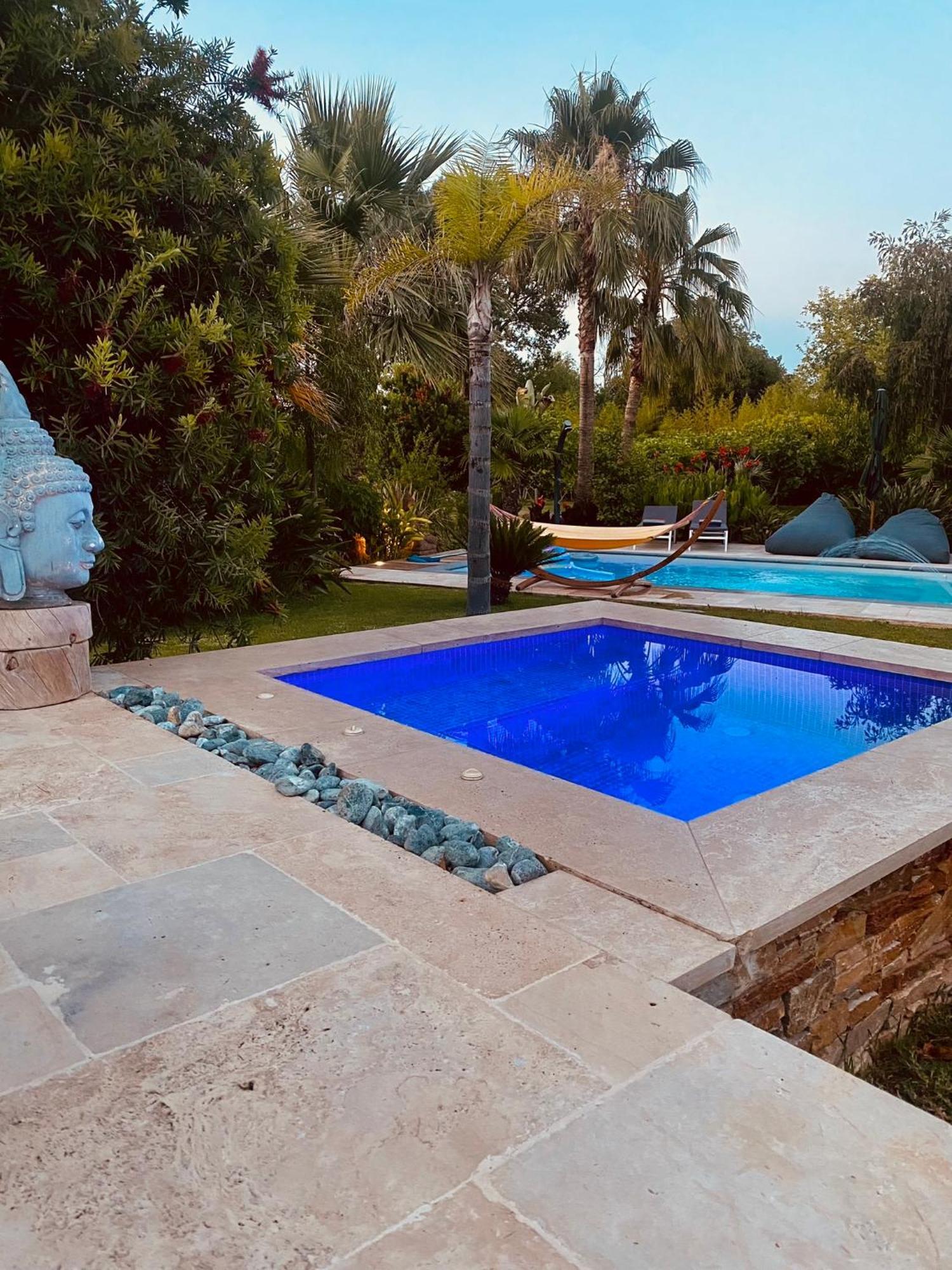 Le Cocoon Lodge Du Gapeau & Massage Solliès-Pont Екстериор снимка
